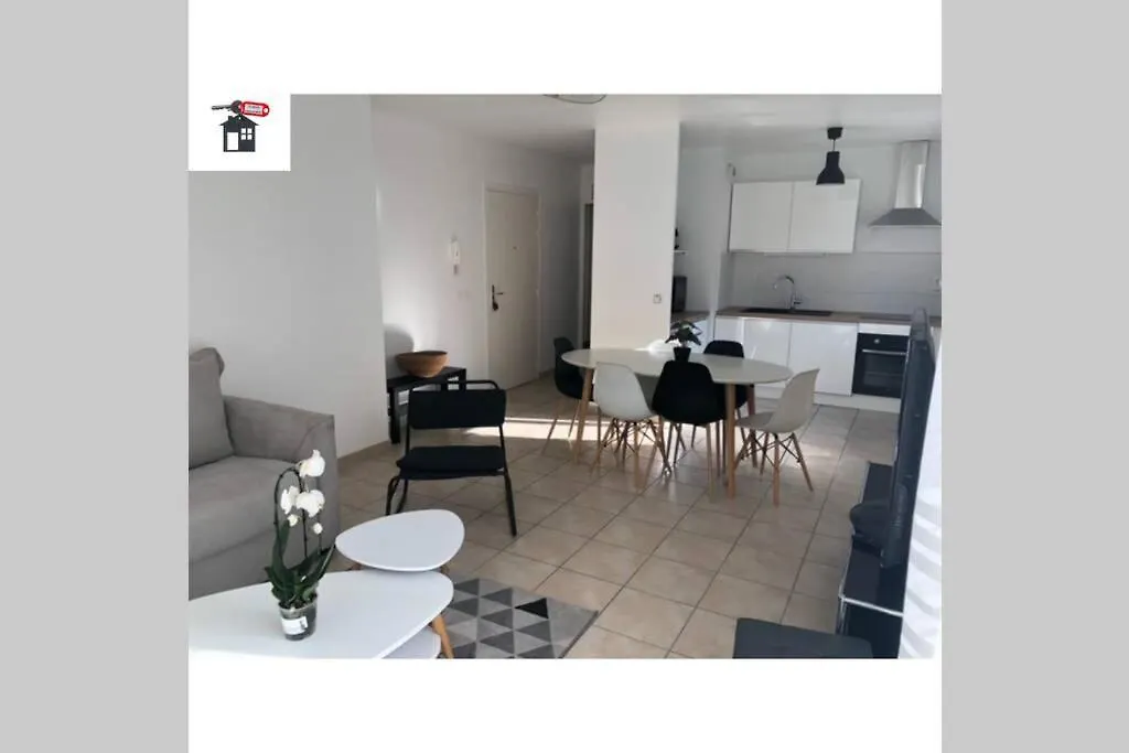 Apartment Residence Anne-Sophie 2 Garage Annemasse France